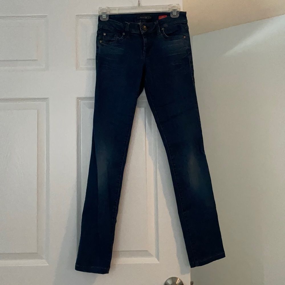 Level 99 size 25 Lily skinny straight jeans @@@